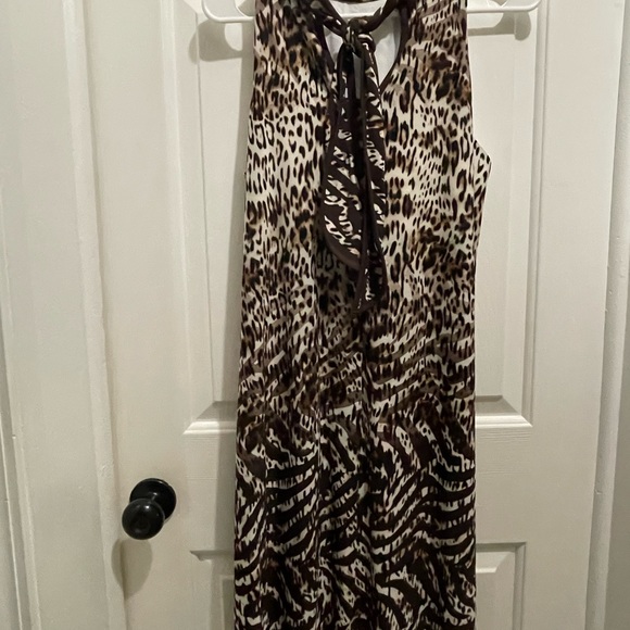 Cute animal print sleeveless swing dress - Picture 3 of 7